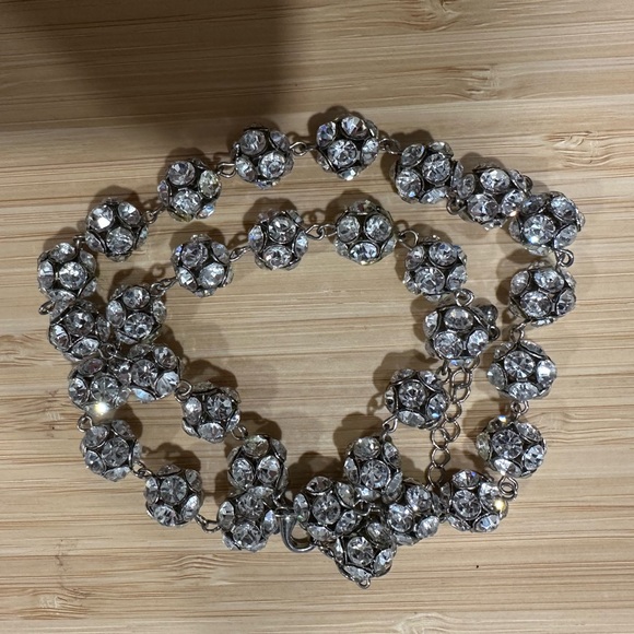 Silver Rhinestone Necklace - Picture 5 of 8